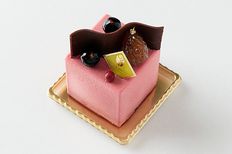 ローズホテル横浜|Patisserie Milly La Forêt |カシスマロン